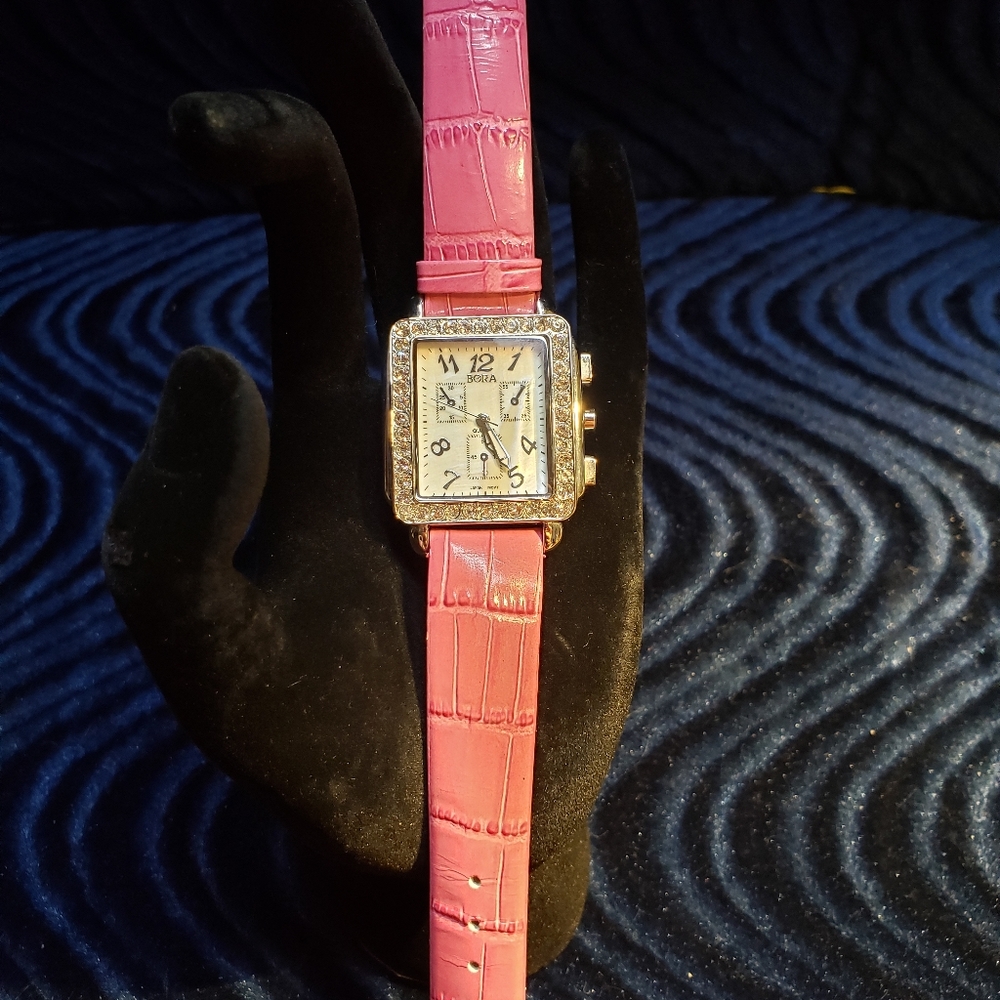Bora Watch